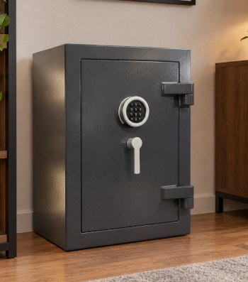 TREZOR-LIKTOR Zrt. - Magyar gyártótól széfek, fegyver-, és páncélszekrények, postaládák